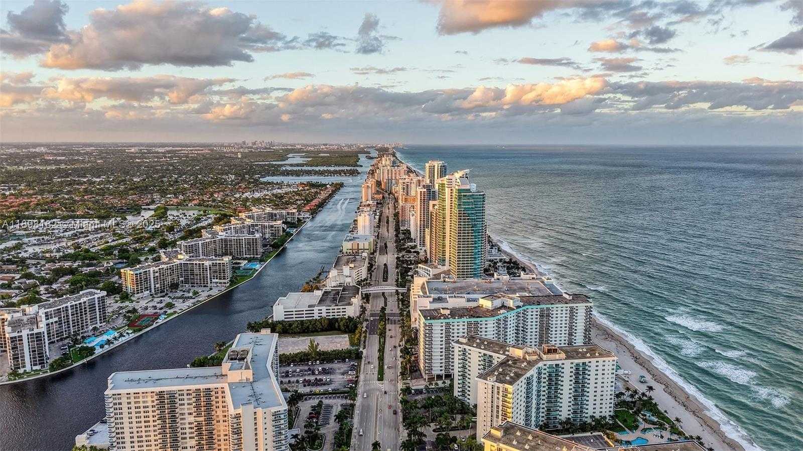 Small Image of 1833 SOUTH OCEAN DR #1004, Hallandale Beach Number 71