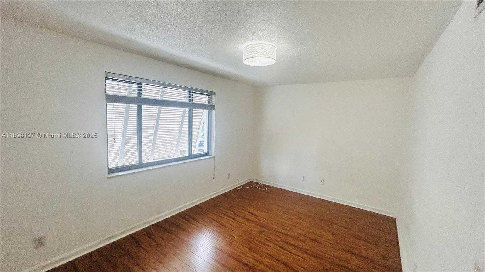 Small Image of 1666 NORTH WEST 113TH WAY, Pembroke Pines Number 11