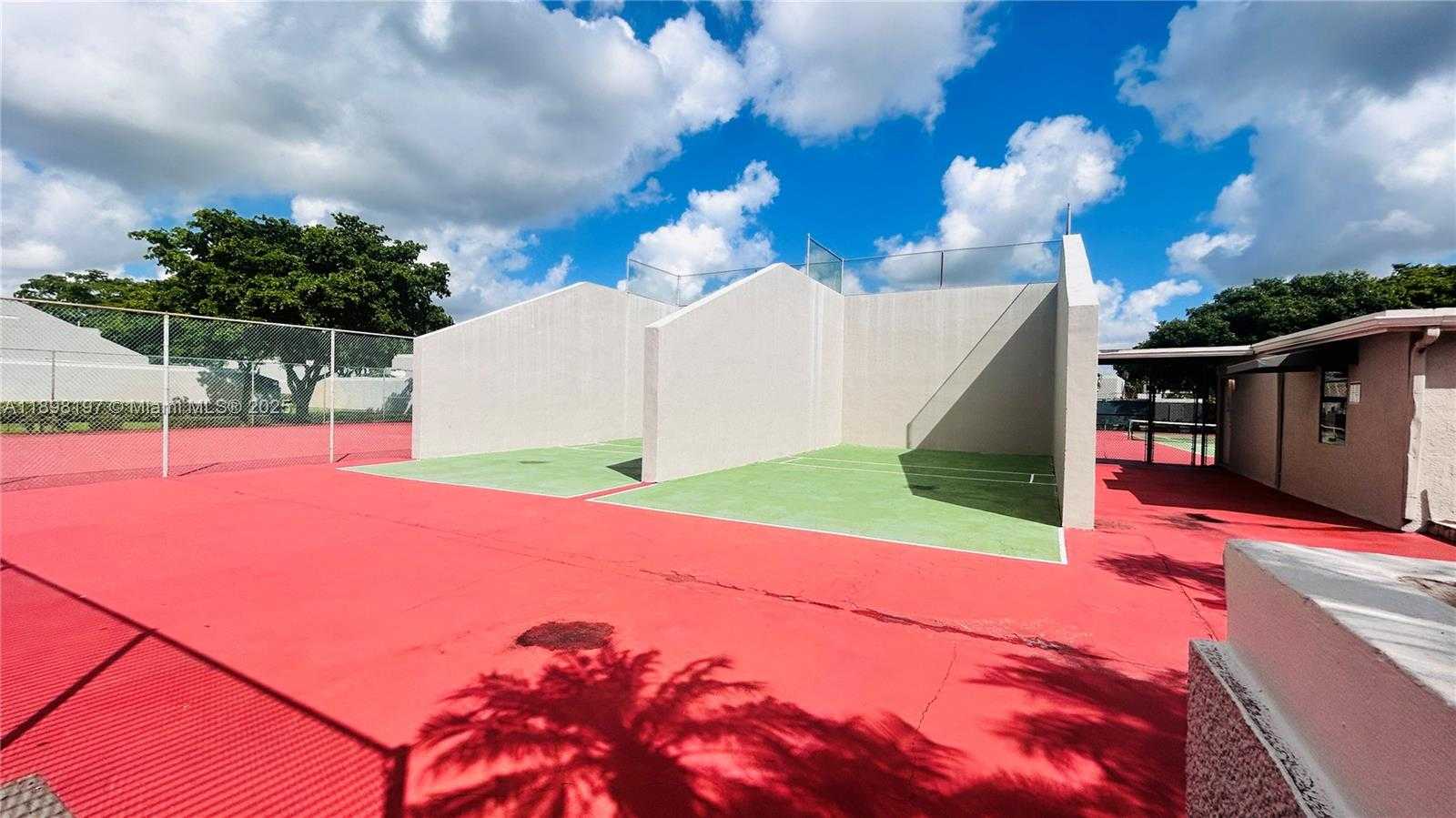 Small Image of 1666 NORTH WEST 113TH WAY, Pembroke Pines Number 16