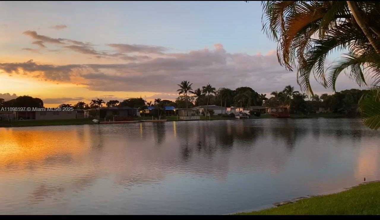 Small Image of 1666 NORTH WEST 113TH WAY, Pembroke Pines Number 24