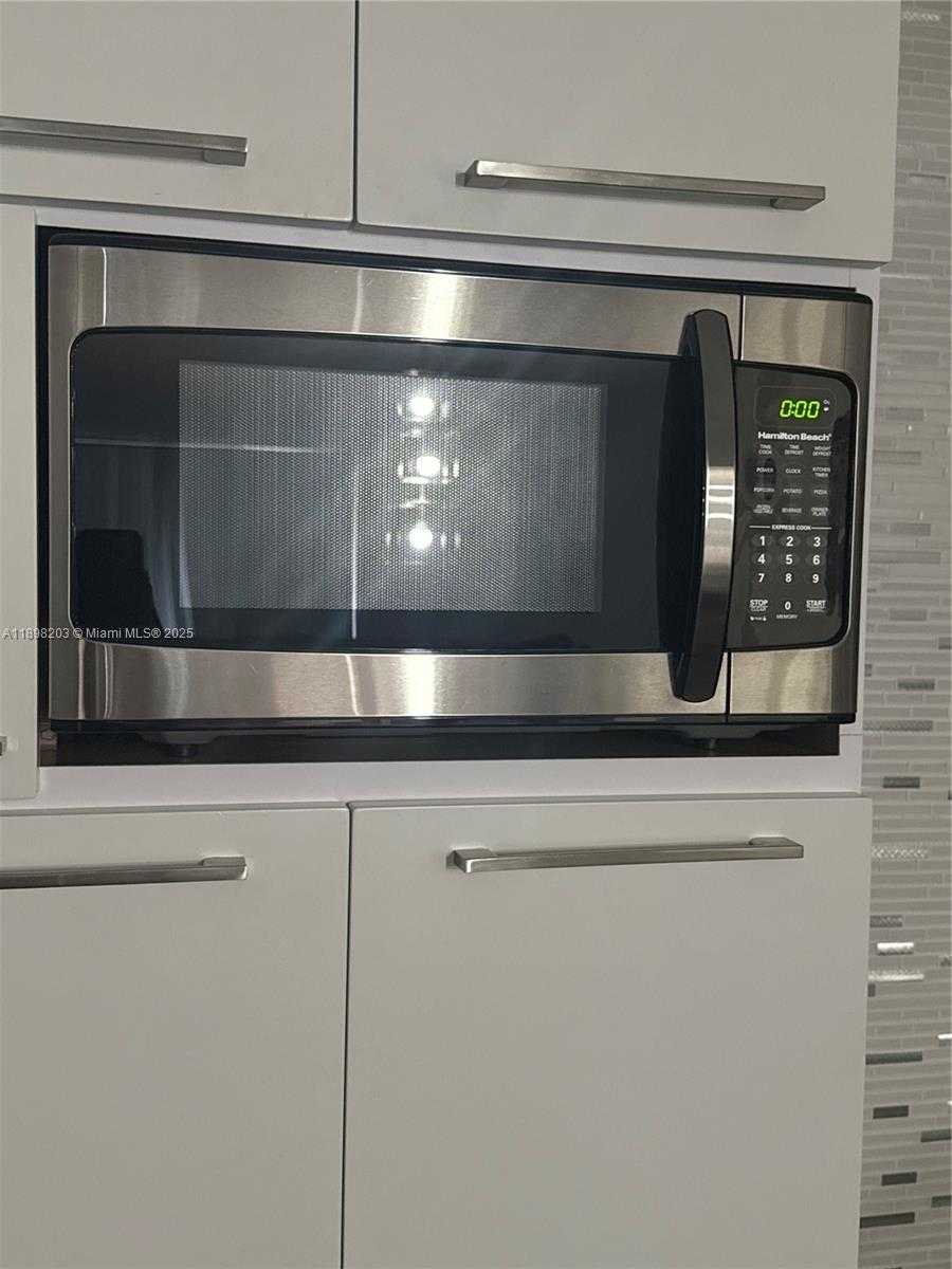 Small Image of 2851 NORTH EAST 183RD ST #605E, Aventura Number 37