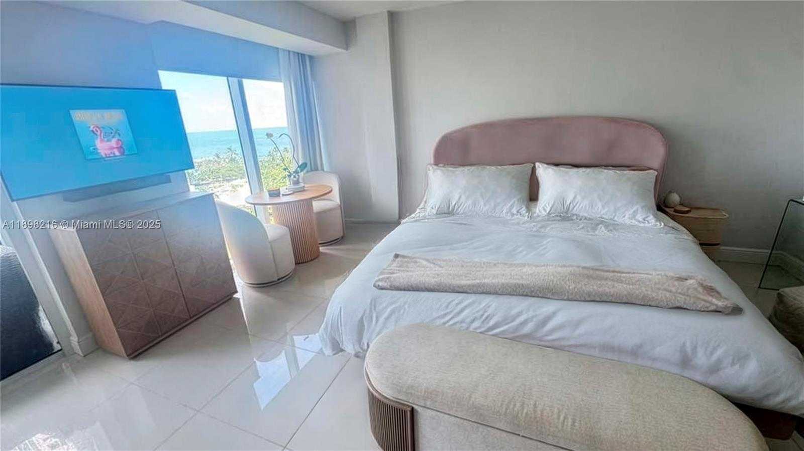 Small Image of 10275 COLLINS AVE #802, Bal Harbour Number 11
