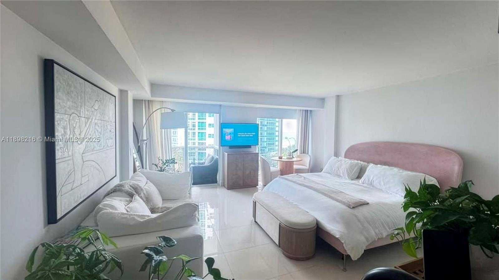 Small Image of 10275 COLLINS AVE #802, Bal Harbour Number 12