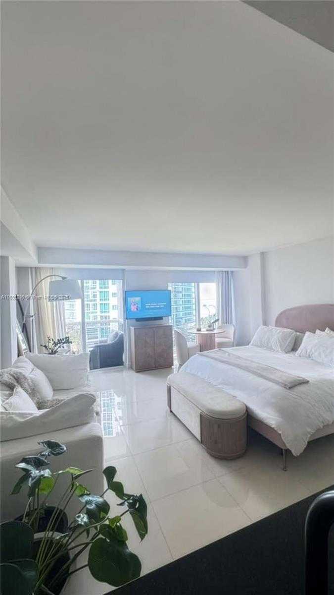 Small Image of 10275 COLLINS AVE #802, Bal Harbour Number 13