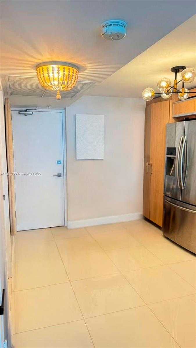 Small Image of 10275 COLLINS AVE #802, Bal Harbour Number 21