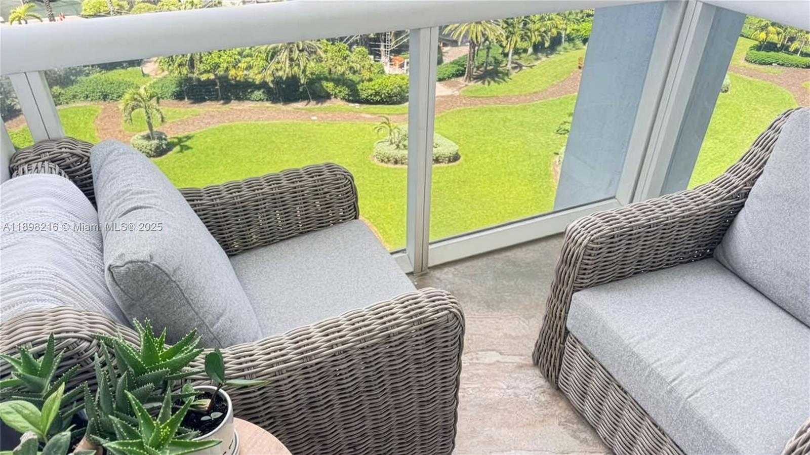 Small Image of 10275 COLLINS AVE #802, Bal Harbour Number 3