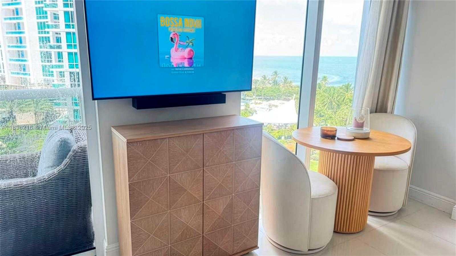 Small Image of 10275 COLLINS AVE #802, Bal Harbour Number 8