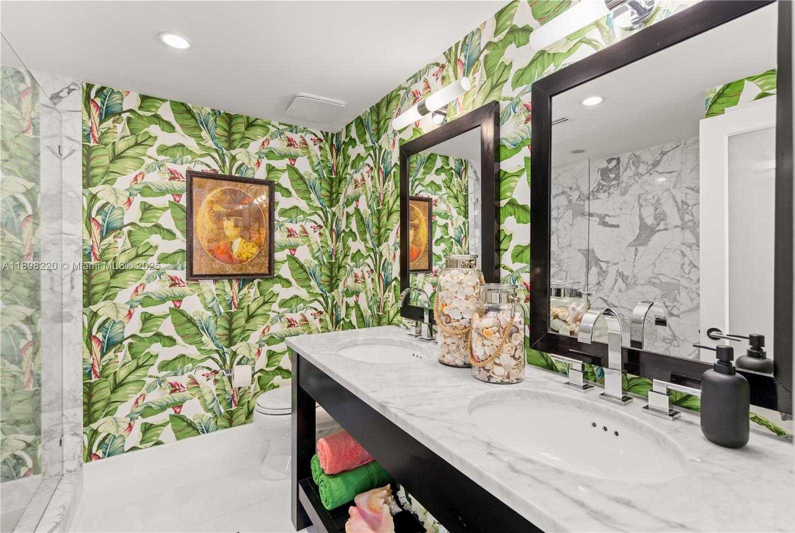 Small Image of 100 LINCOLN RD #747, Miami Beach Number 25