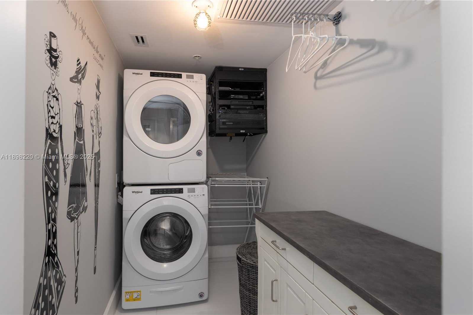 Small Image of 100 LINCOLN RD #747, Miami Beach Number 44