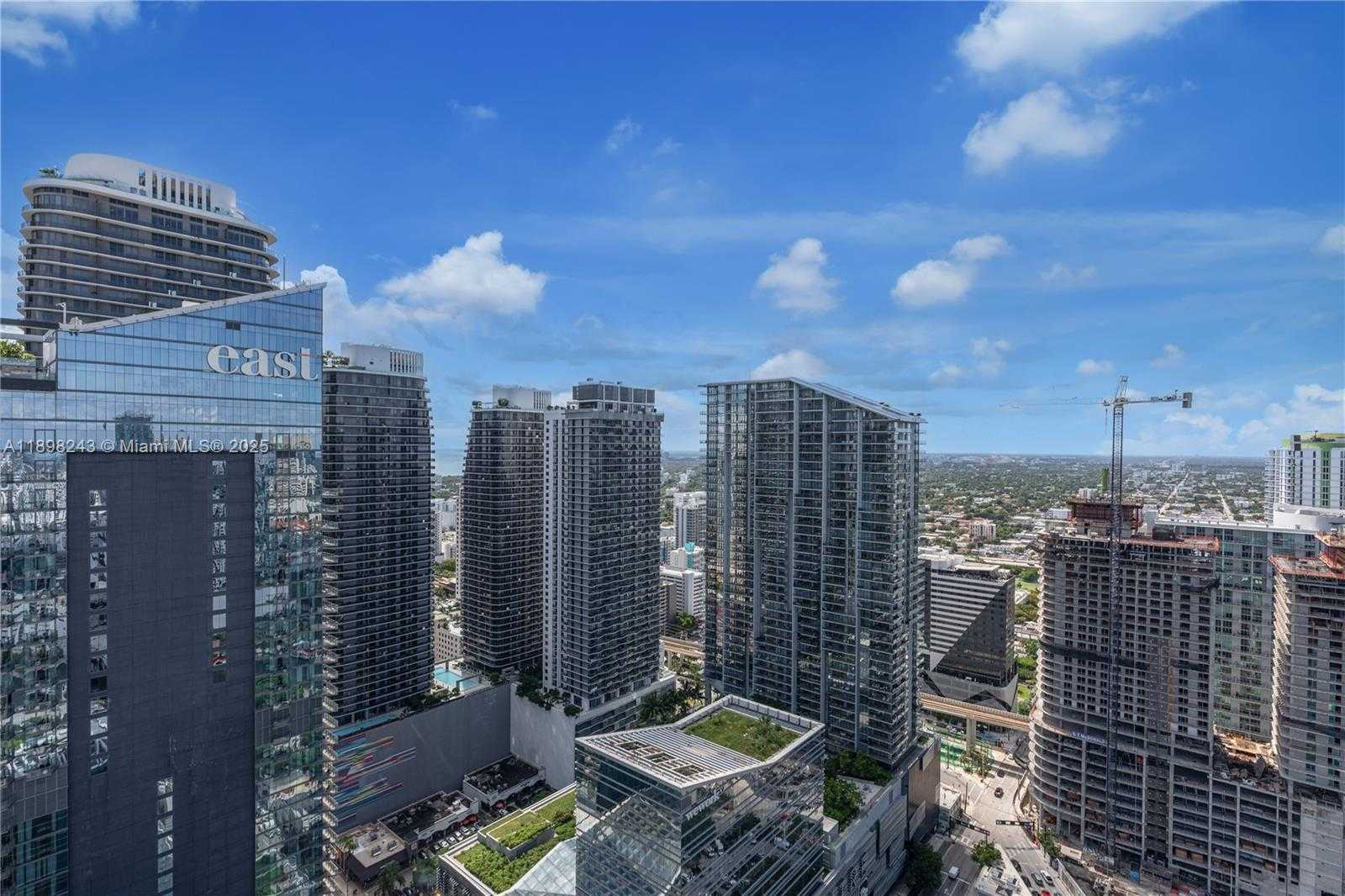 Small Image of 68 SOUTH EAST 6TH ST #3906, Miami Number 33