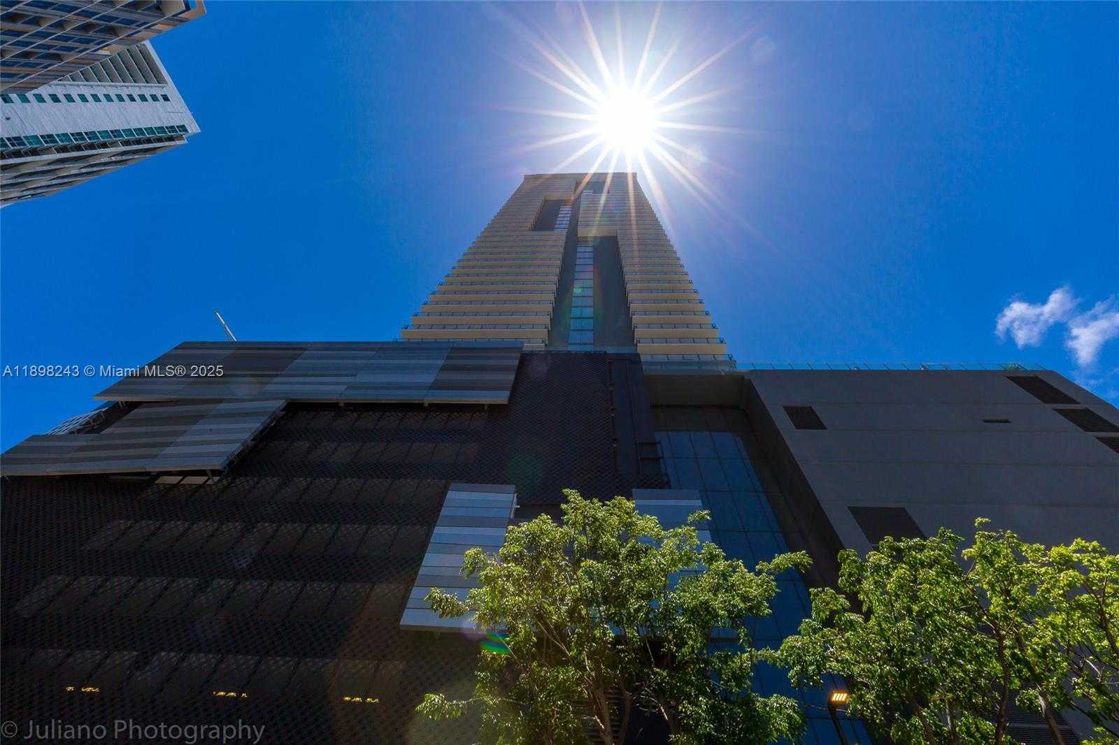 Small Image of 68 SOUTH EAST 6TH ST #3906, Miami Number 47