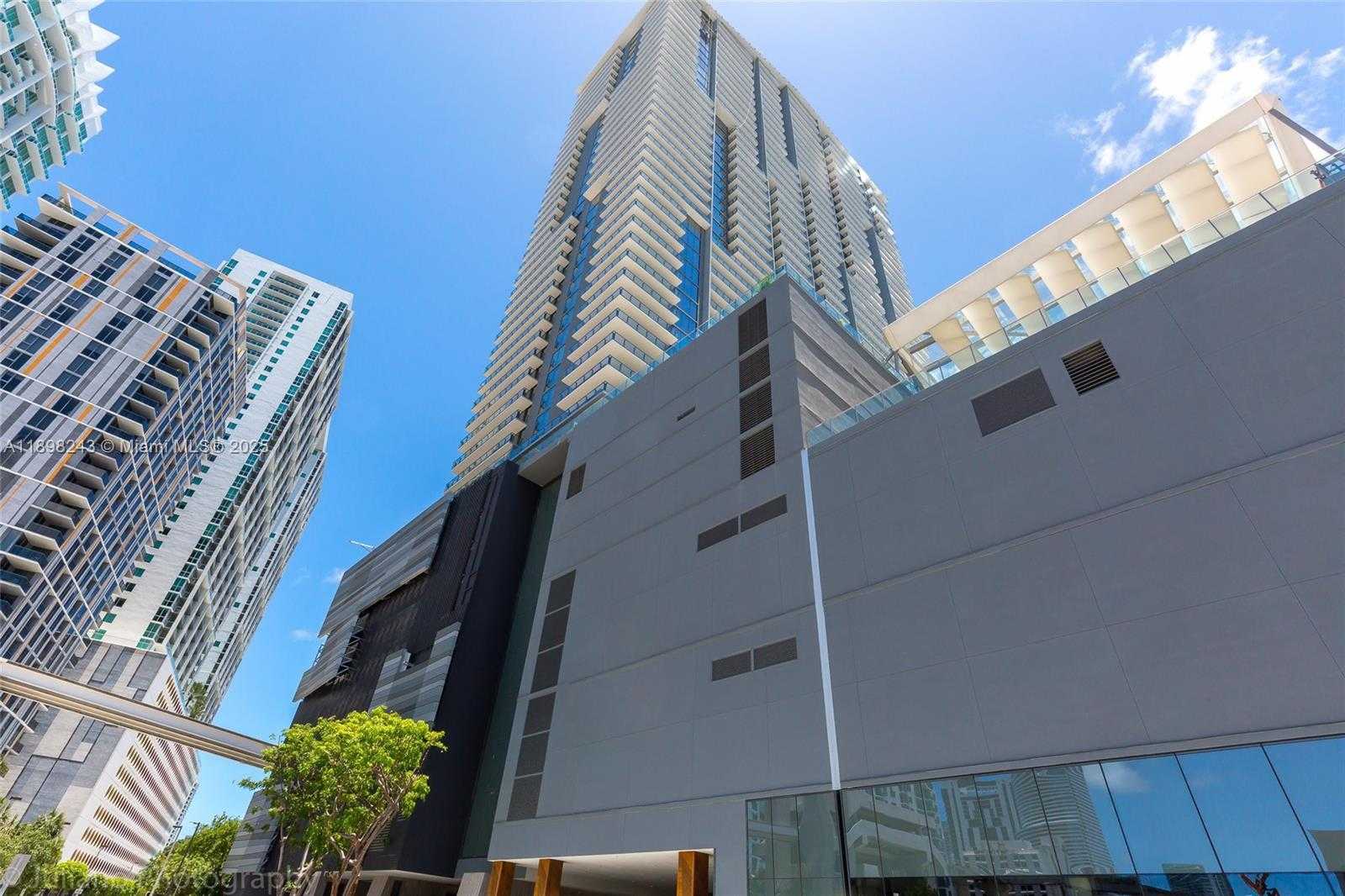 Small Image of 68 SOUTH EAST 6TH ST #3906, Miami Number 48