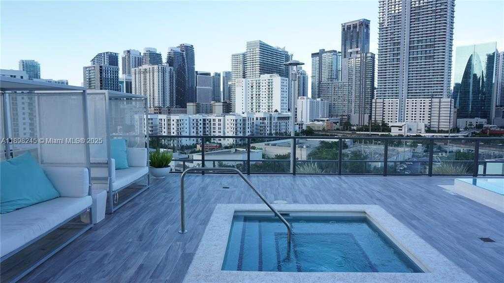 Small Image of 201 SOUTH WEST 17TH RD #603, Miami Number 22