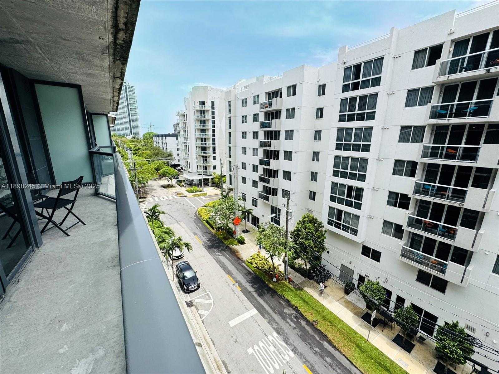 Small Image of 201 SOUTH WEST 17TH RD #603, Miami Number 8