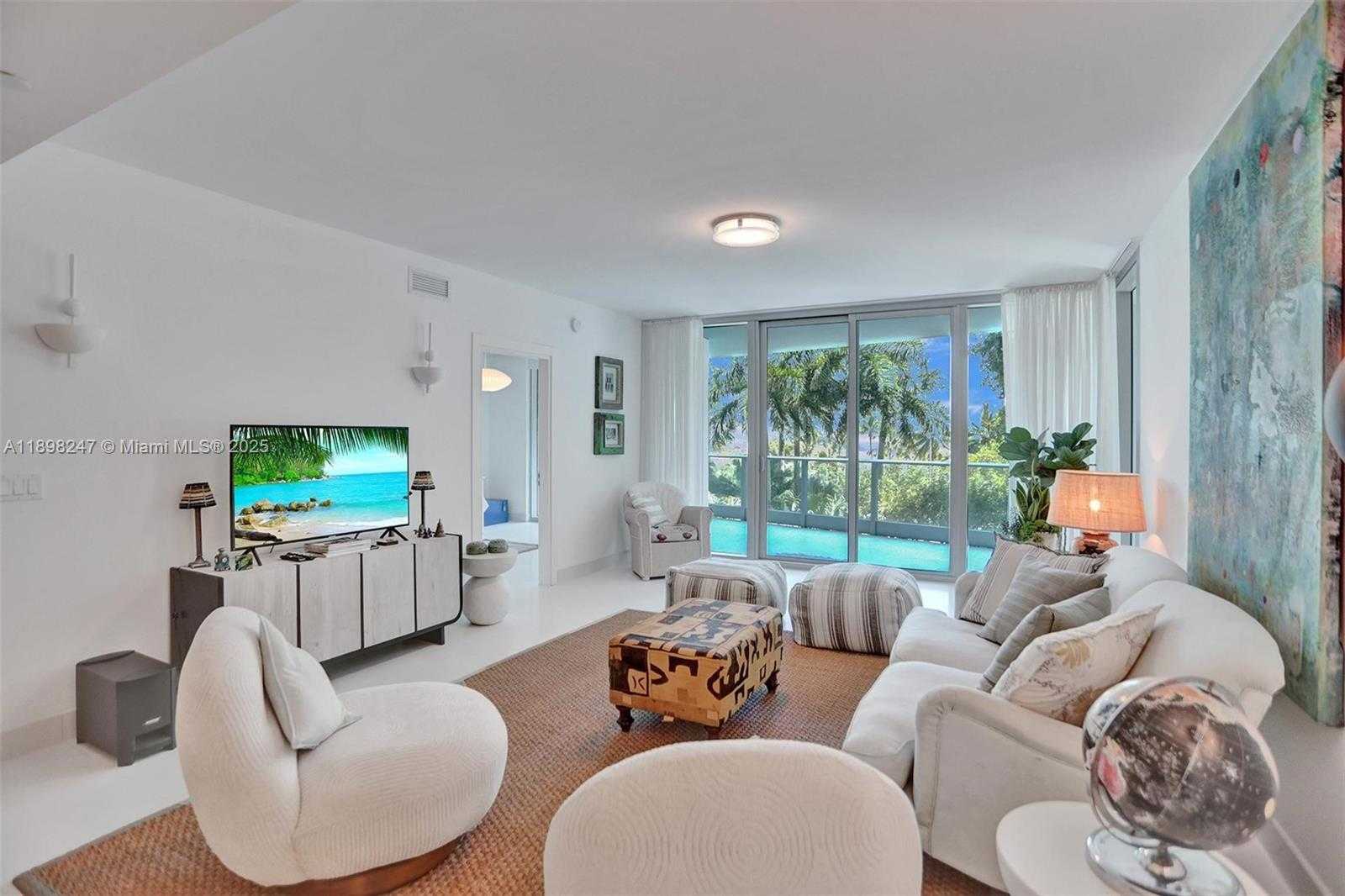 Small Image of 2627 SOUTH BAYSHORE DR #506, Coconut Grove Number 1