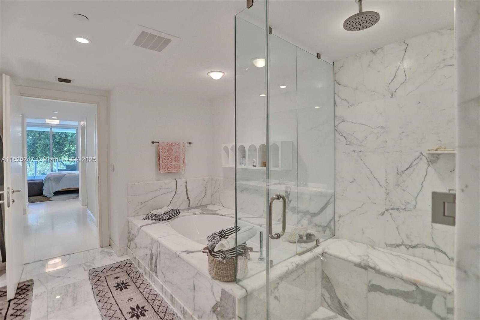 Small Image of 2627 SOUTH BAYSHORE DR #506, Coconut Grove Number 31