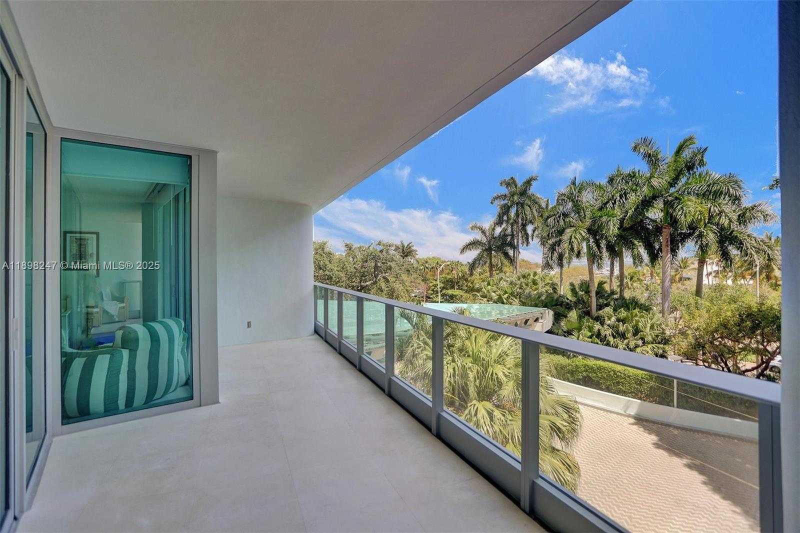 Small Image of 2627 SOUTH BAYSHORE DR #506, Coconut Grove Number 38