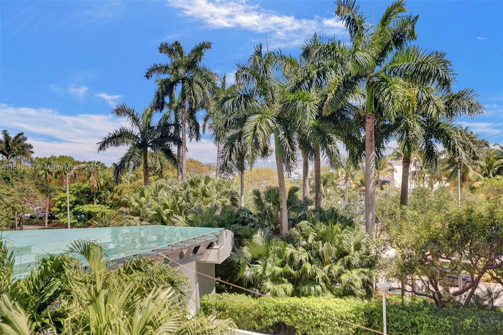 Small Image of 2627 SOUTH BAYSHORE DR #506, Coconut Grove Number 39