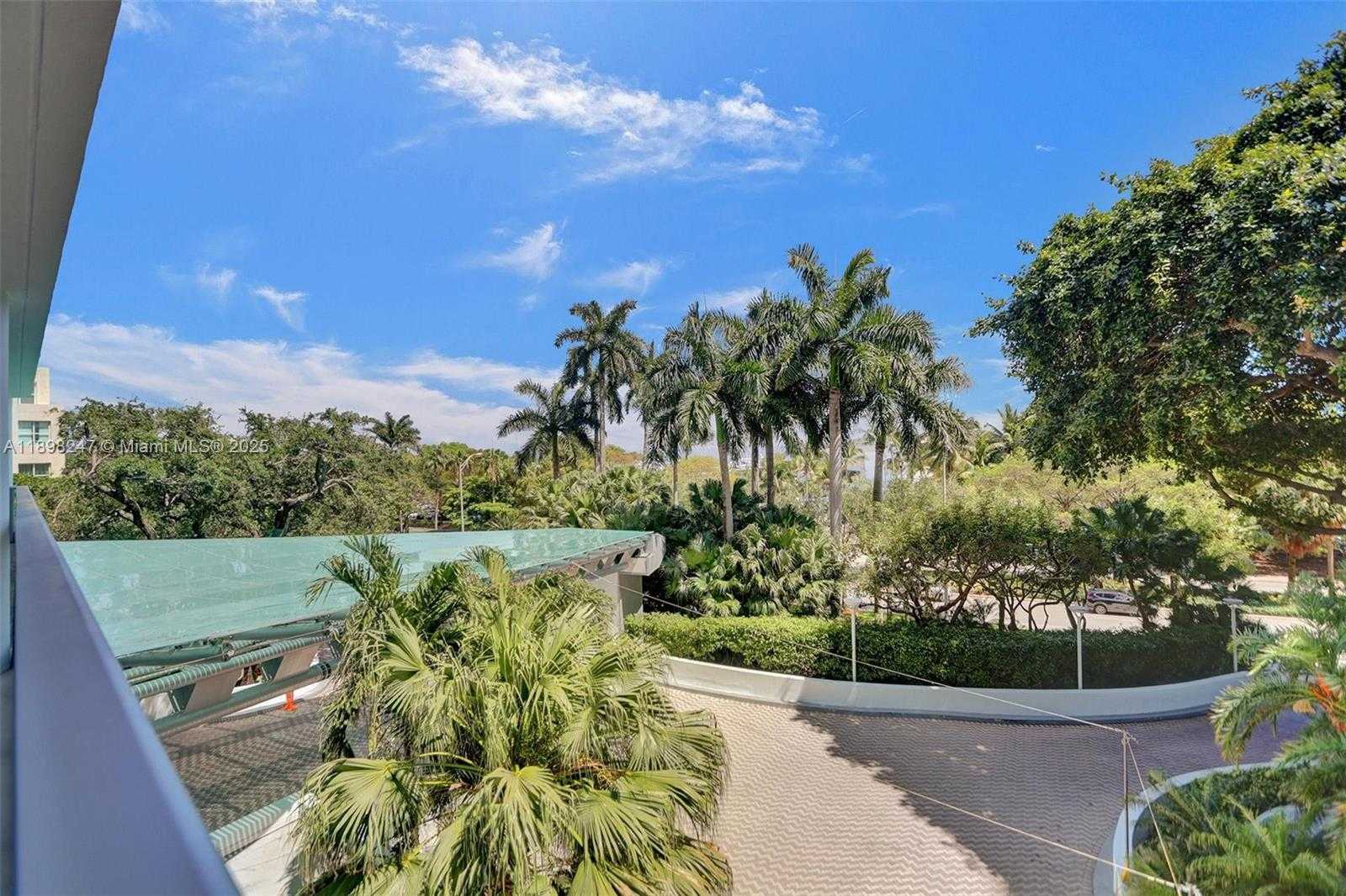 Small Image of 2627 SOUTH BAYSHORE DR #506, Coconut Grove Number 40