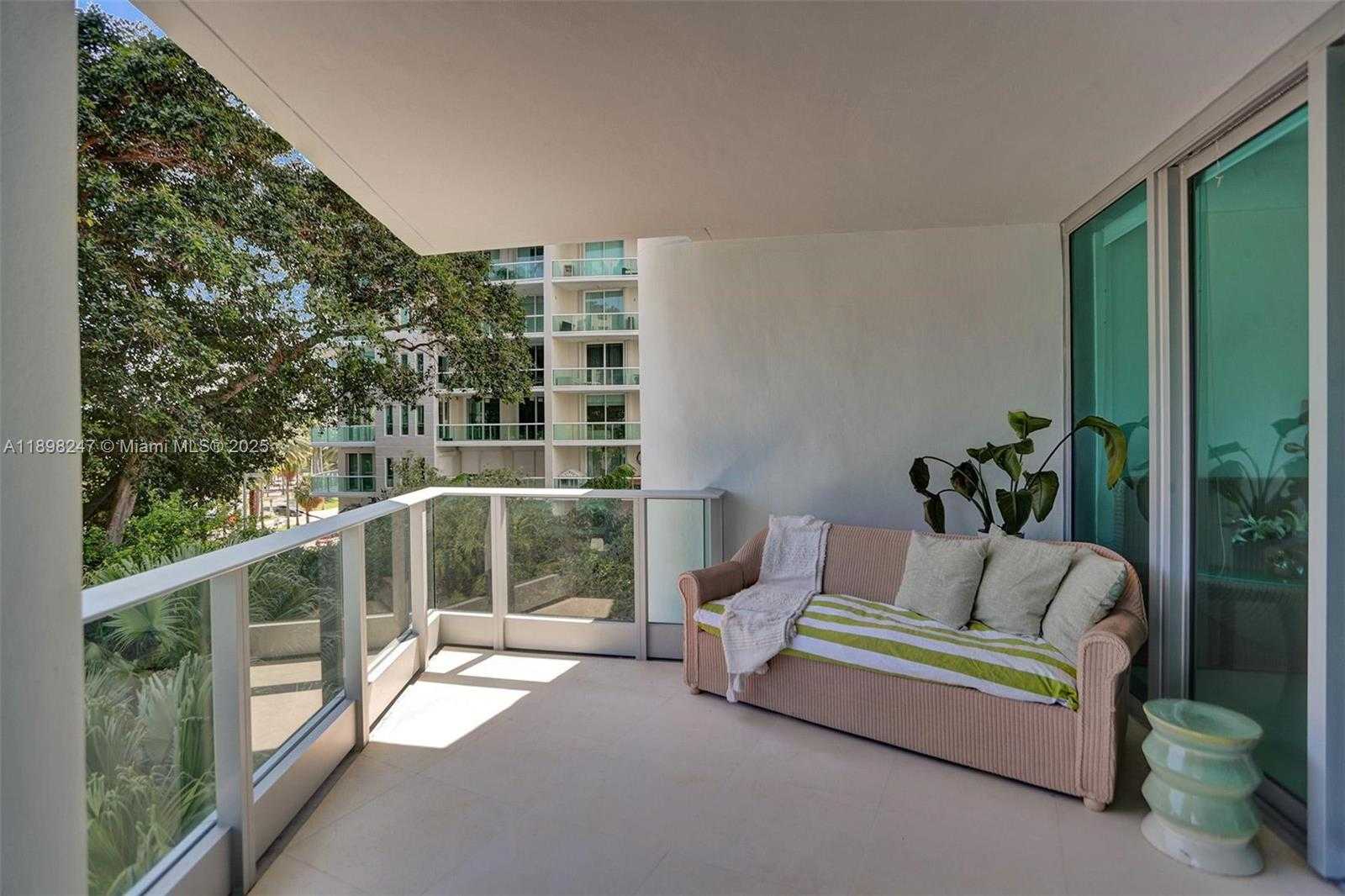 Small Image of 2627 SOUTH BAYSHORE DR #506, Coconut Grove Number 43