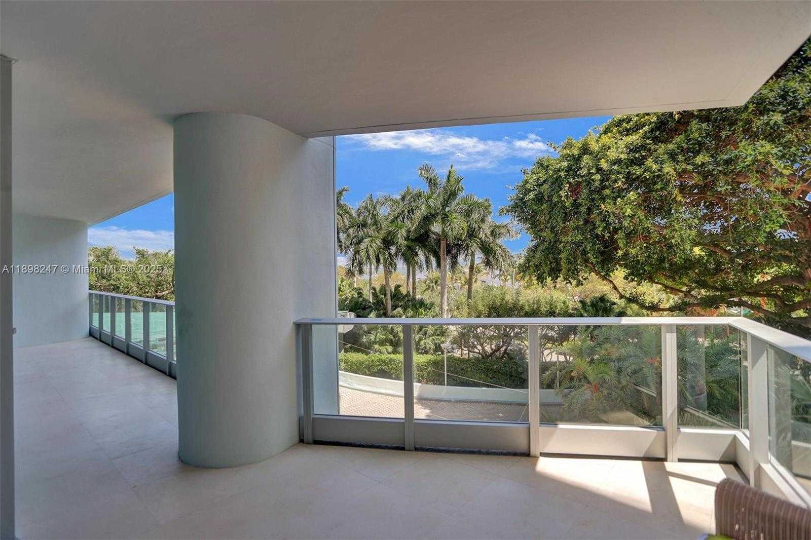 Small Image of 2627 SOUTH BAYSHORE DR #506, Coconut Grove Number 44