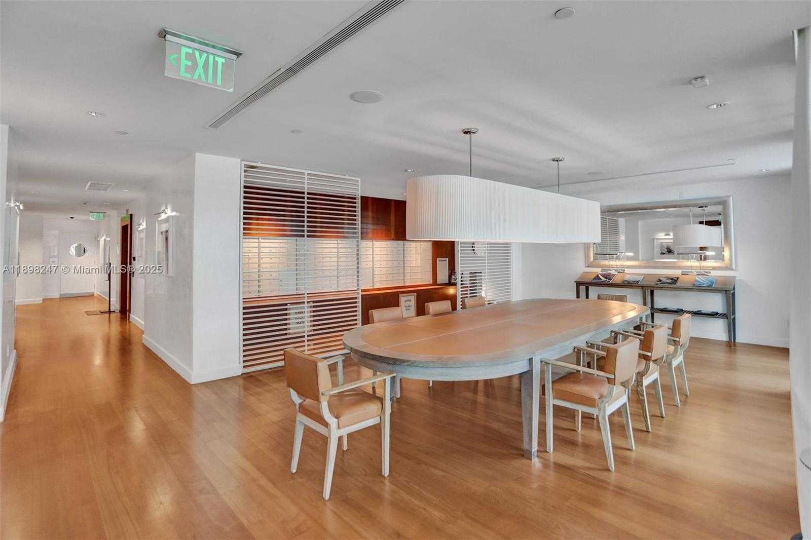 Small Image of 2627 SOUTH BAYSHORE DR #506, Coconut Grove Number 52