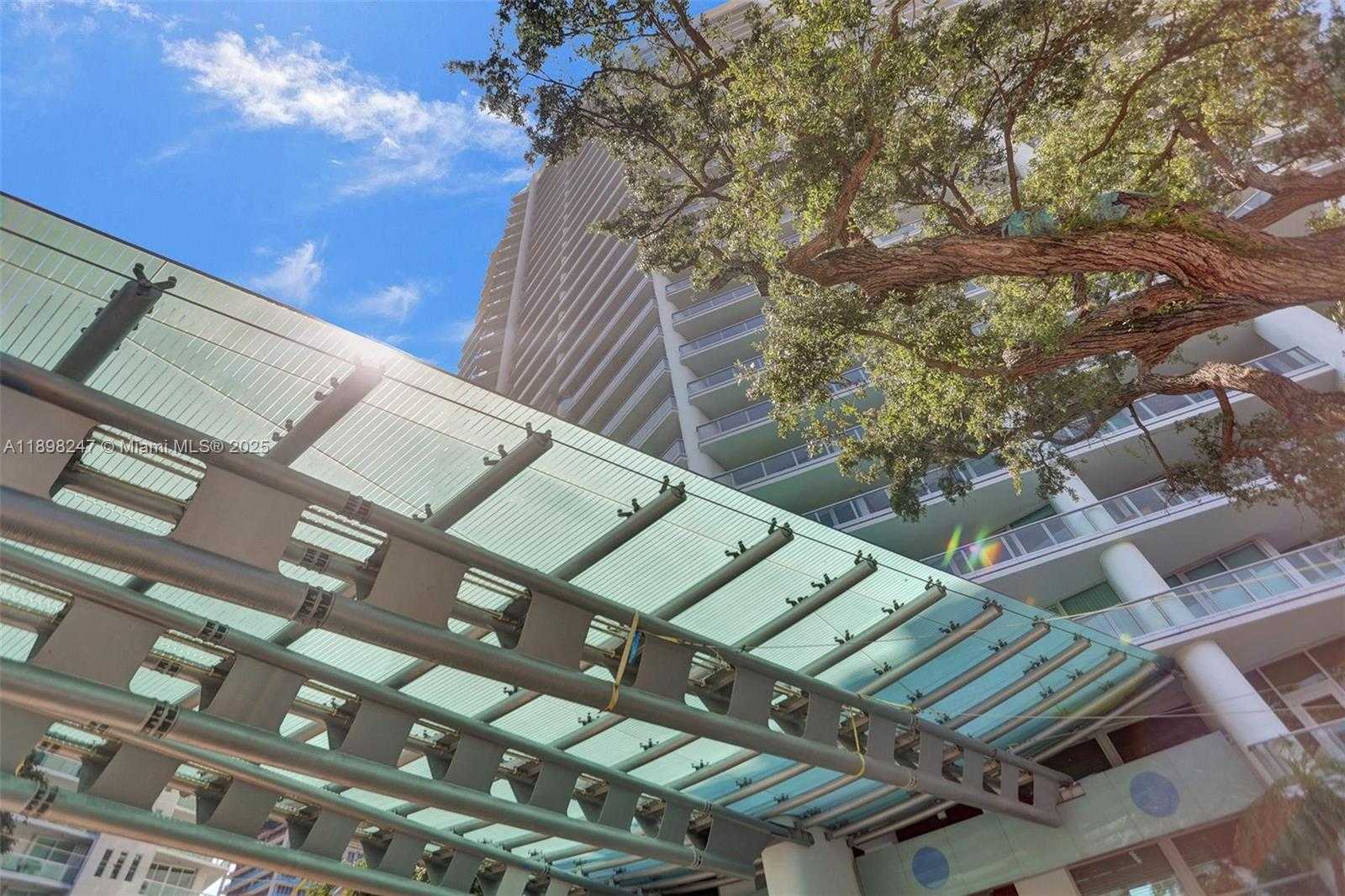 Small Image of 2627 SOUTH BAYSHORE DR #506, Coconut Grove Number 60