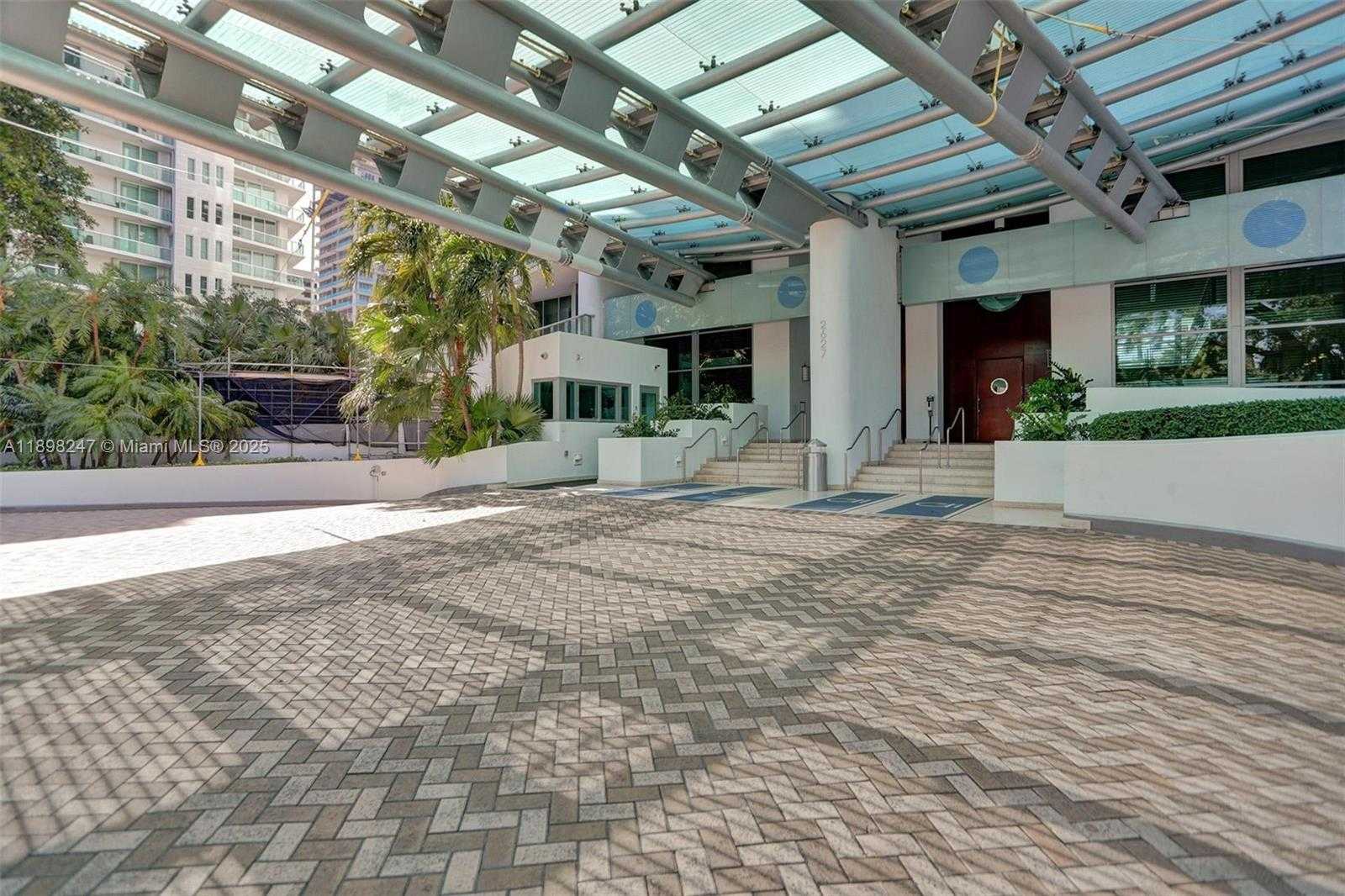 Small Image of 2627 SOUTH BAYSHORE DR #506, Coconut Grove Number 61