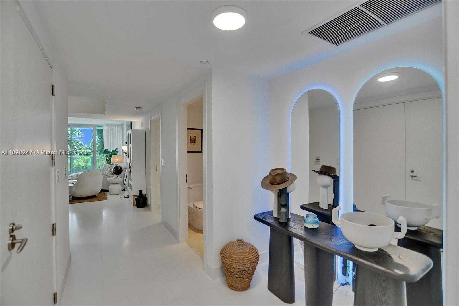 Small Image of 2627 SOUTH BAYSHORE DR #506, Coconut Grove Number 7