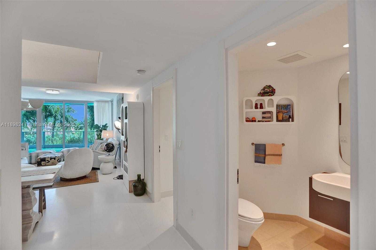 Small Image of 2627 SOUTH BAYSHORE DR #506, Coconut Grove Number 8