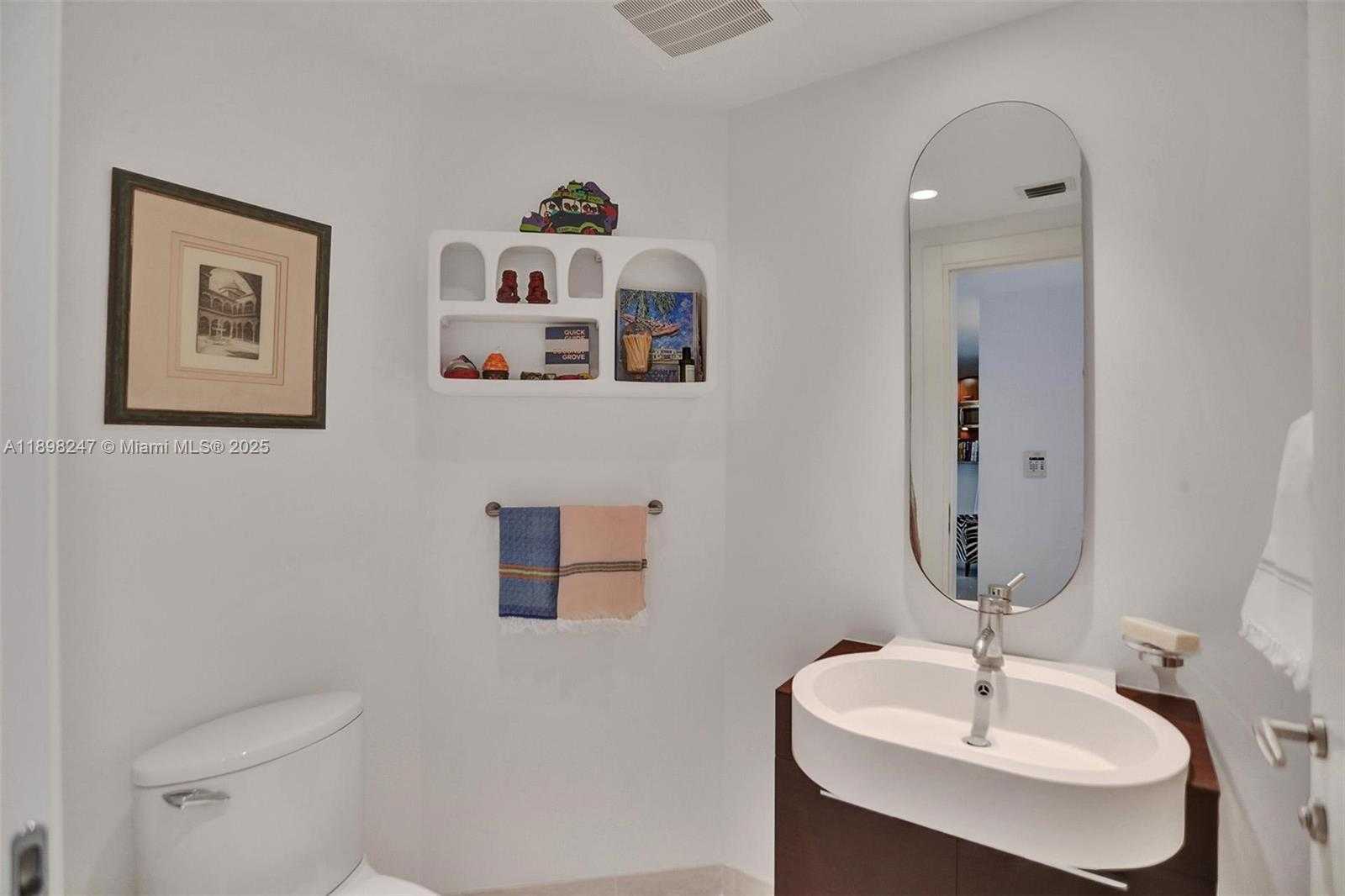 Small Image of 2627 SOUTH BAYSHORE DR #506, Coconut Grove Number 9