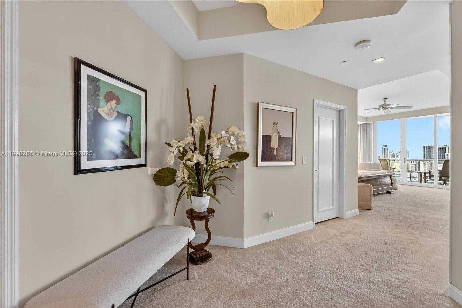 Small Image of 21200 POINT PL #PH 1 (2804), Aventura Number 18