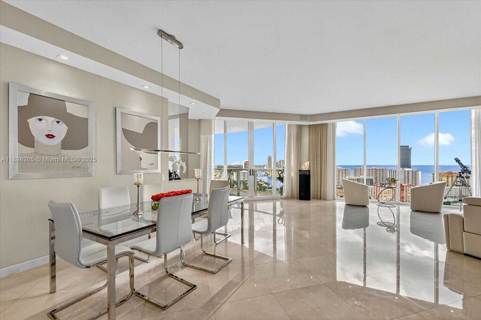 Small Image of 21200 POINT PL #PH 1 (2804), Aventura Number 7