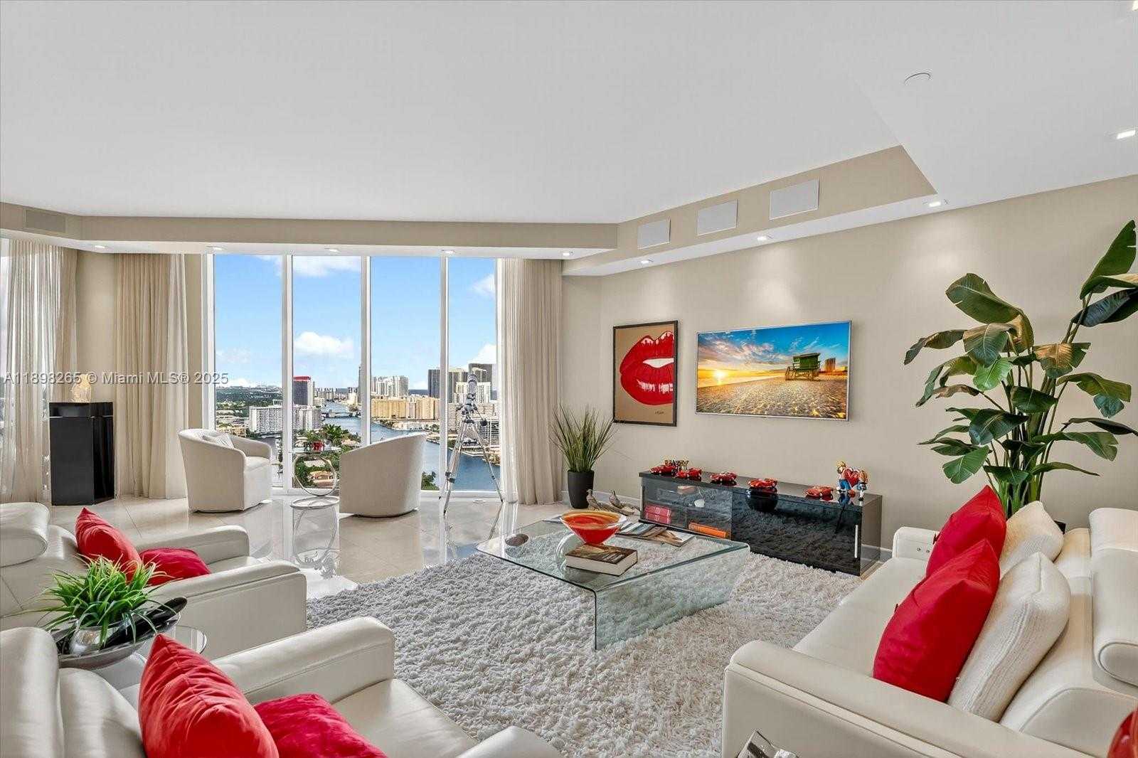 Small Image of 21200 POINT PL #PH 1 (2804), Aventura Number 8