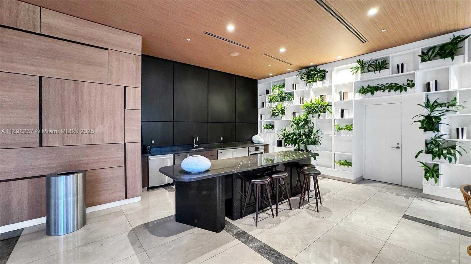 Small Image of 55 SOUTH WEST 9TH ST #1802, Miami Number 23