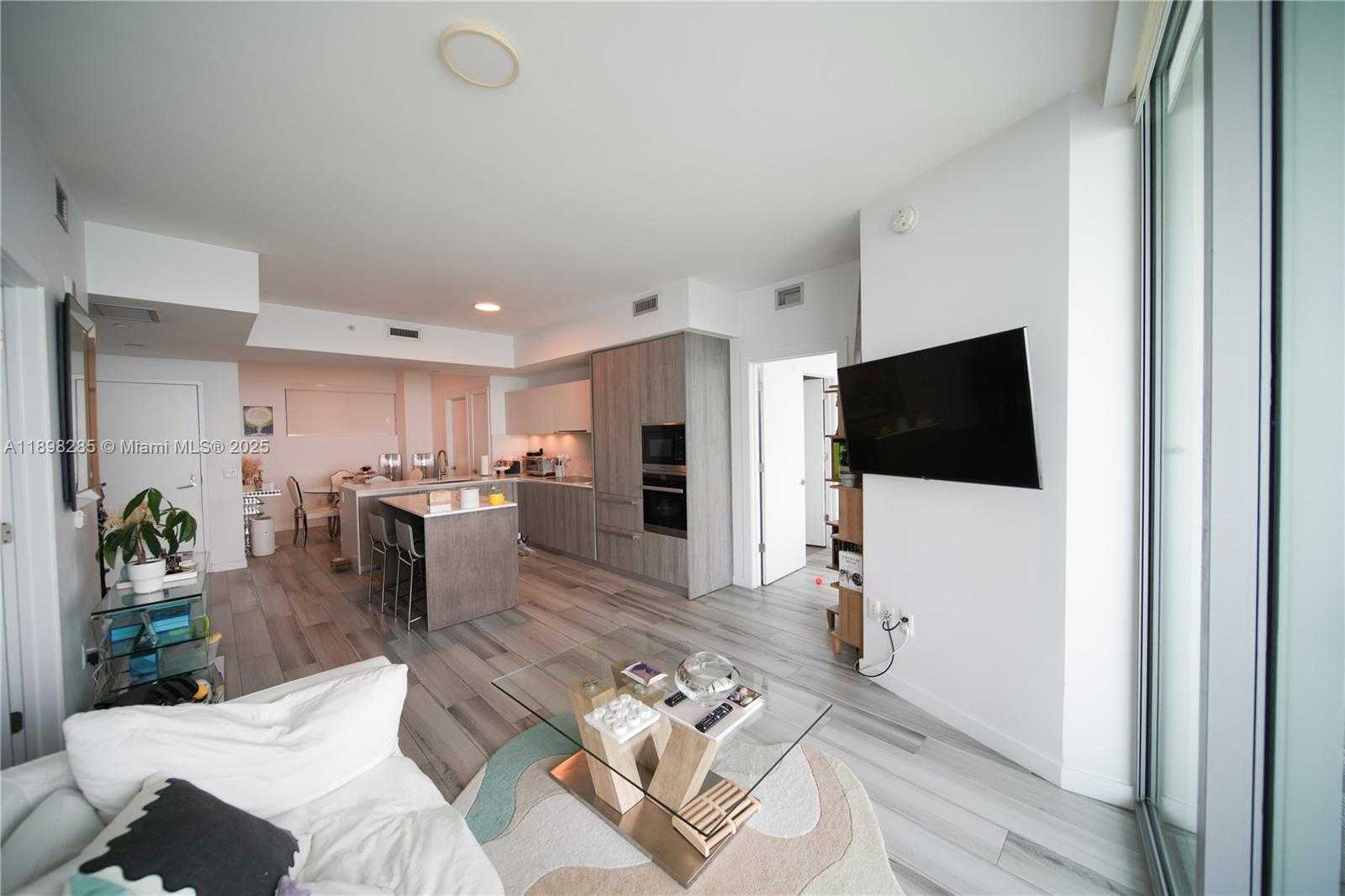 Small Image of 2900 NORTH EAST 7TH AVE #2603, Miami Number 14