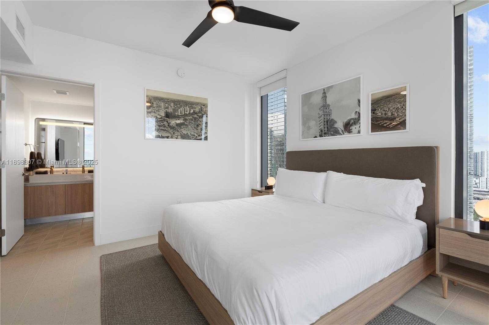 Small Image of 159 NORTH EAST 6TH ST #2415, Miami Number 11