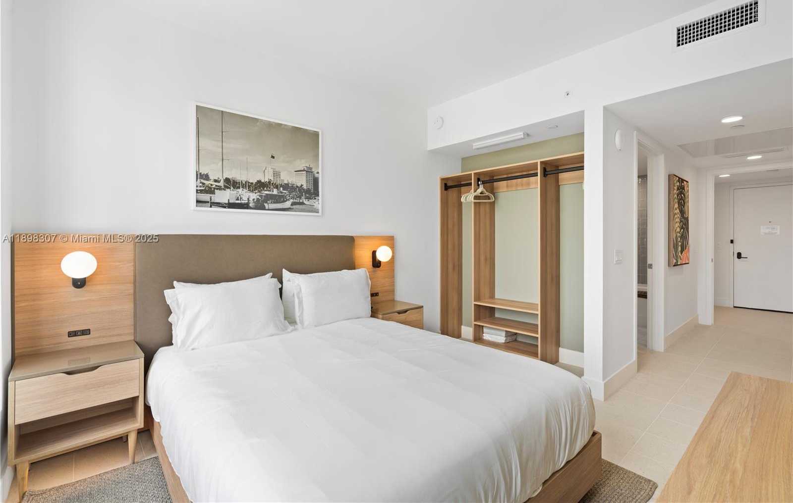 Small Image of 159 NORTH EAST 6TH ST #2415, Miami Number 28