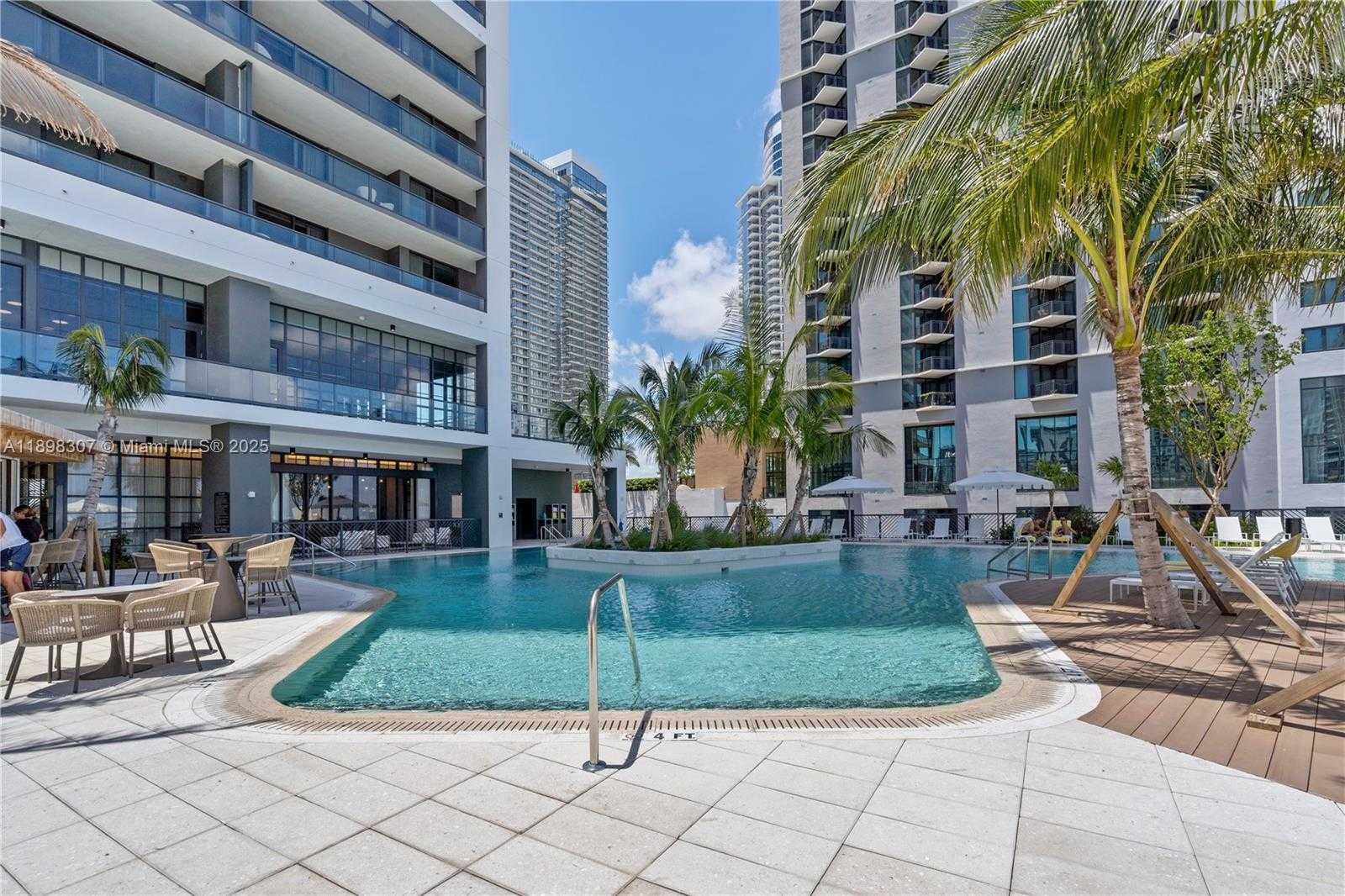 Small Image of 159 NORTH EAST 6TH ST #2415, Miami Number 54