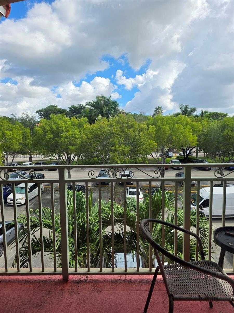 Small Image of 6420 NORTH WEST 114TH AVE #1332, Doral Number 18