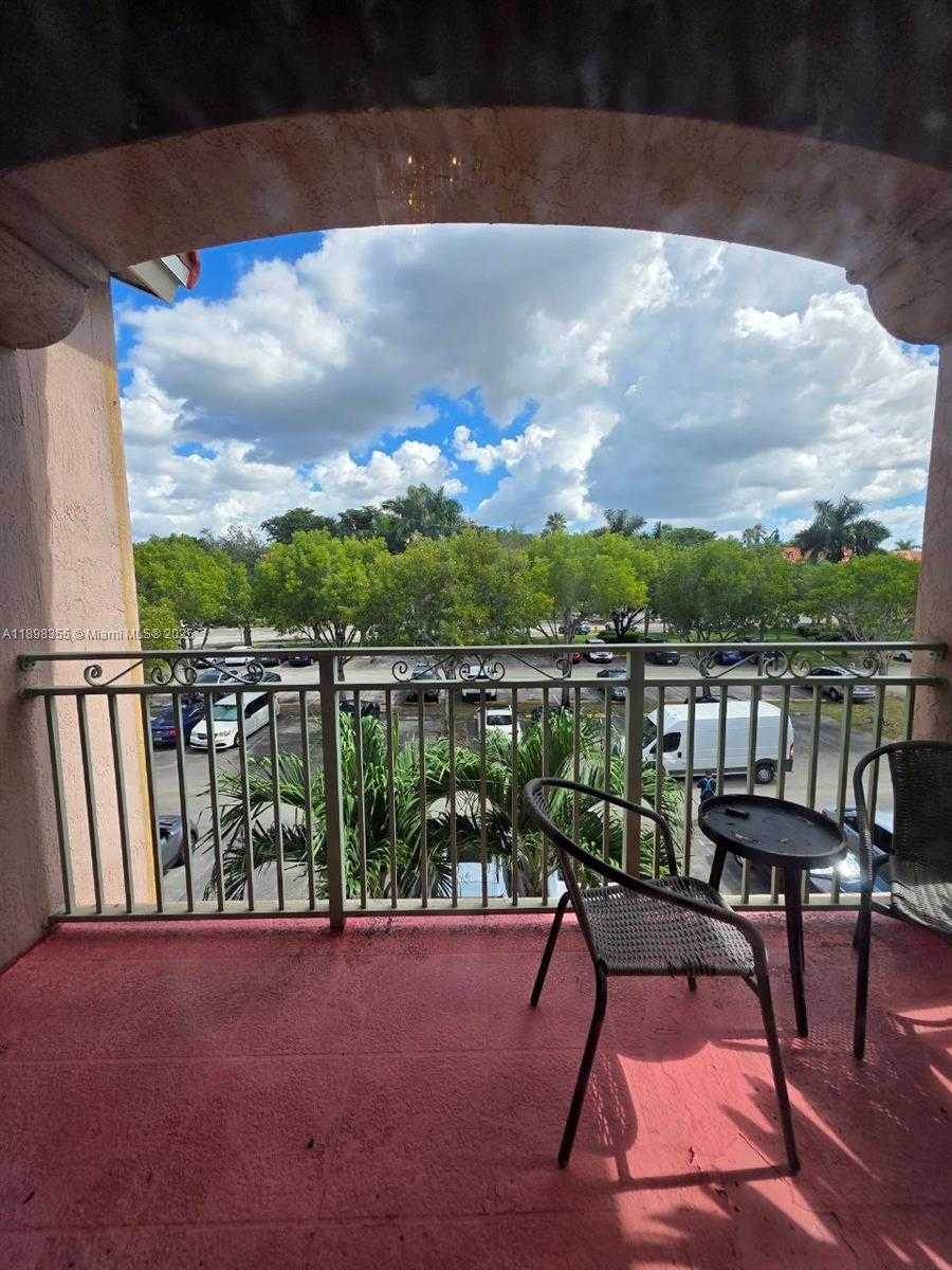 Small Image of 6420 NORTH WEST 114TH AVE #1332, Doral Number 19