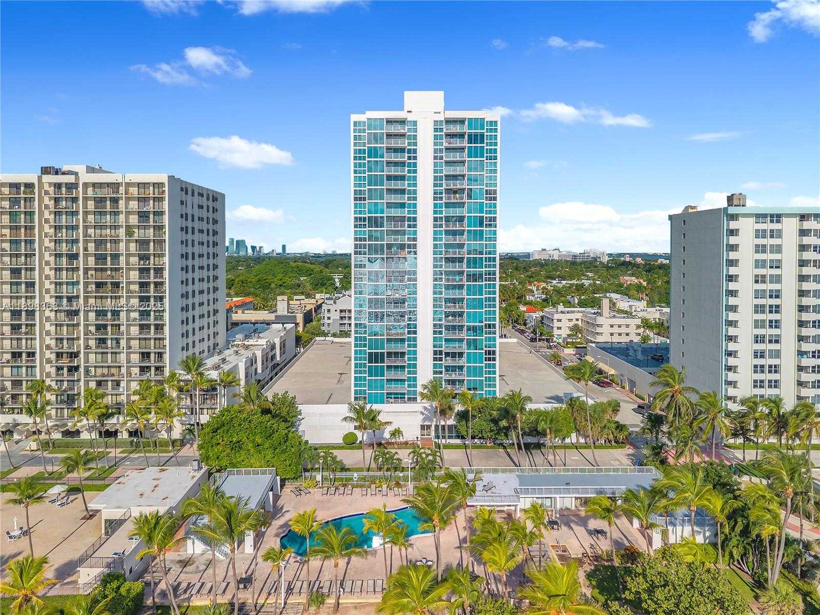 Small Image of 2655 COLLINS AVE #1502, Miami Beach Number 2