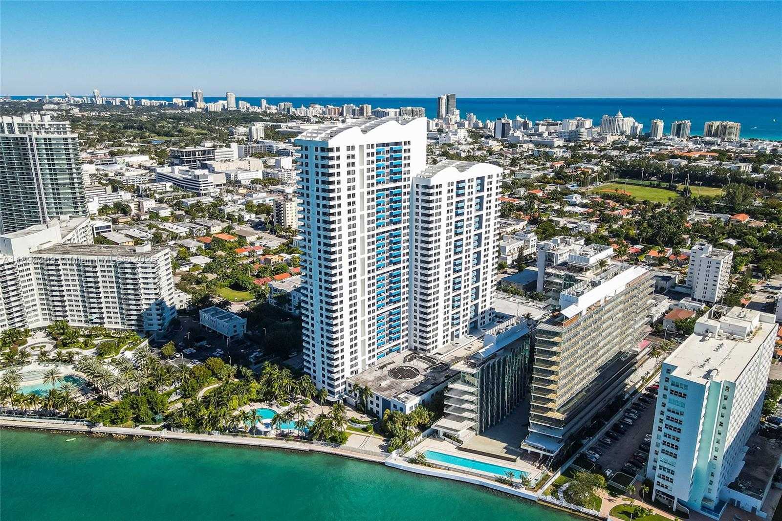 Small Image of 1330 WEST AVE #1614, Miami Beach Number 1