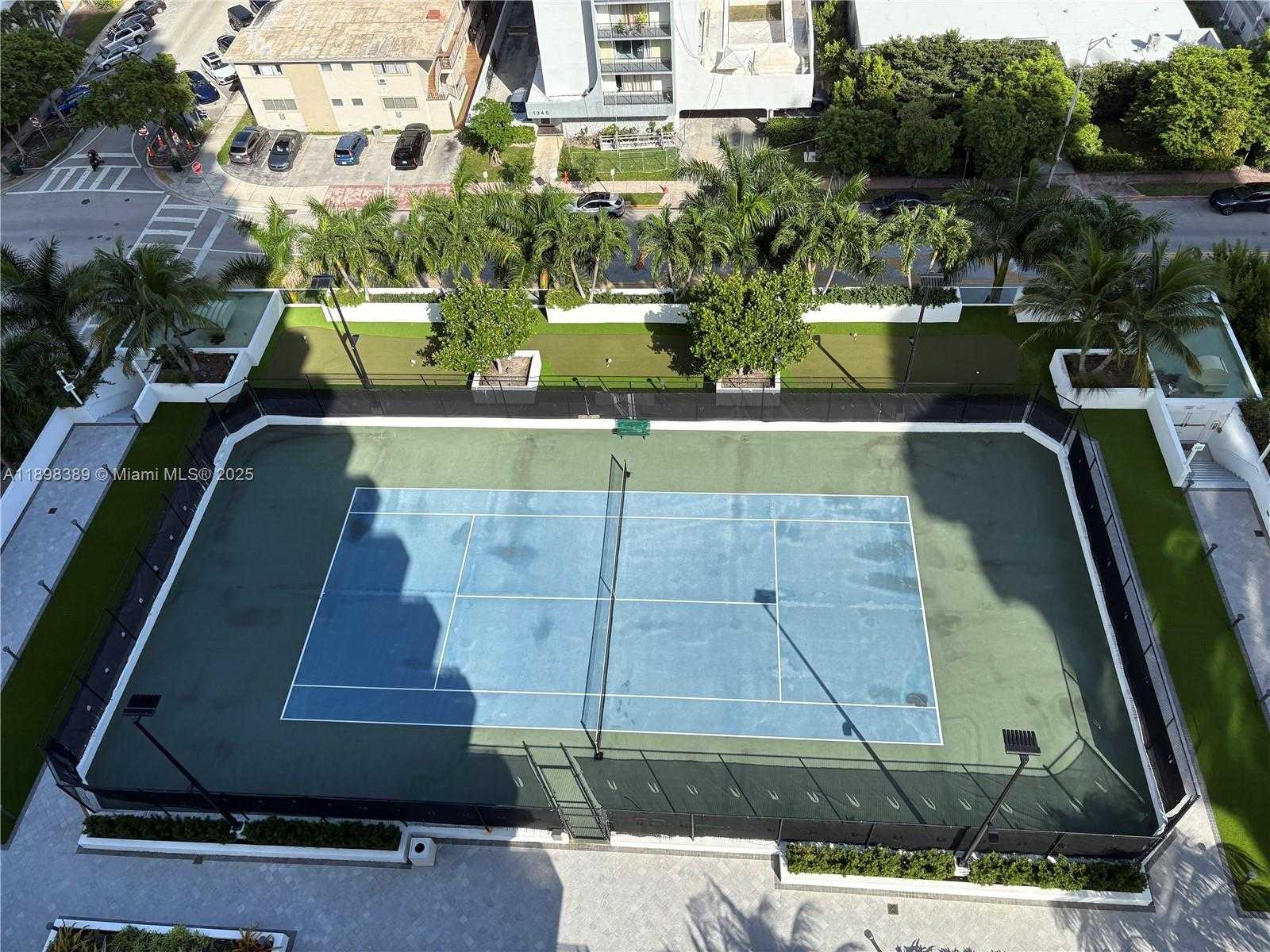 Small Image of 1330 WEST AVE #1614, Miami Beach Number 30