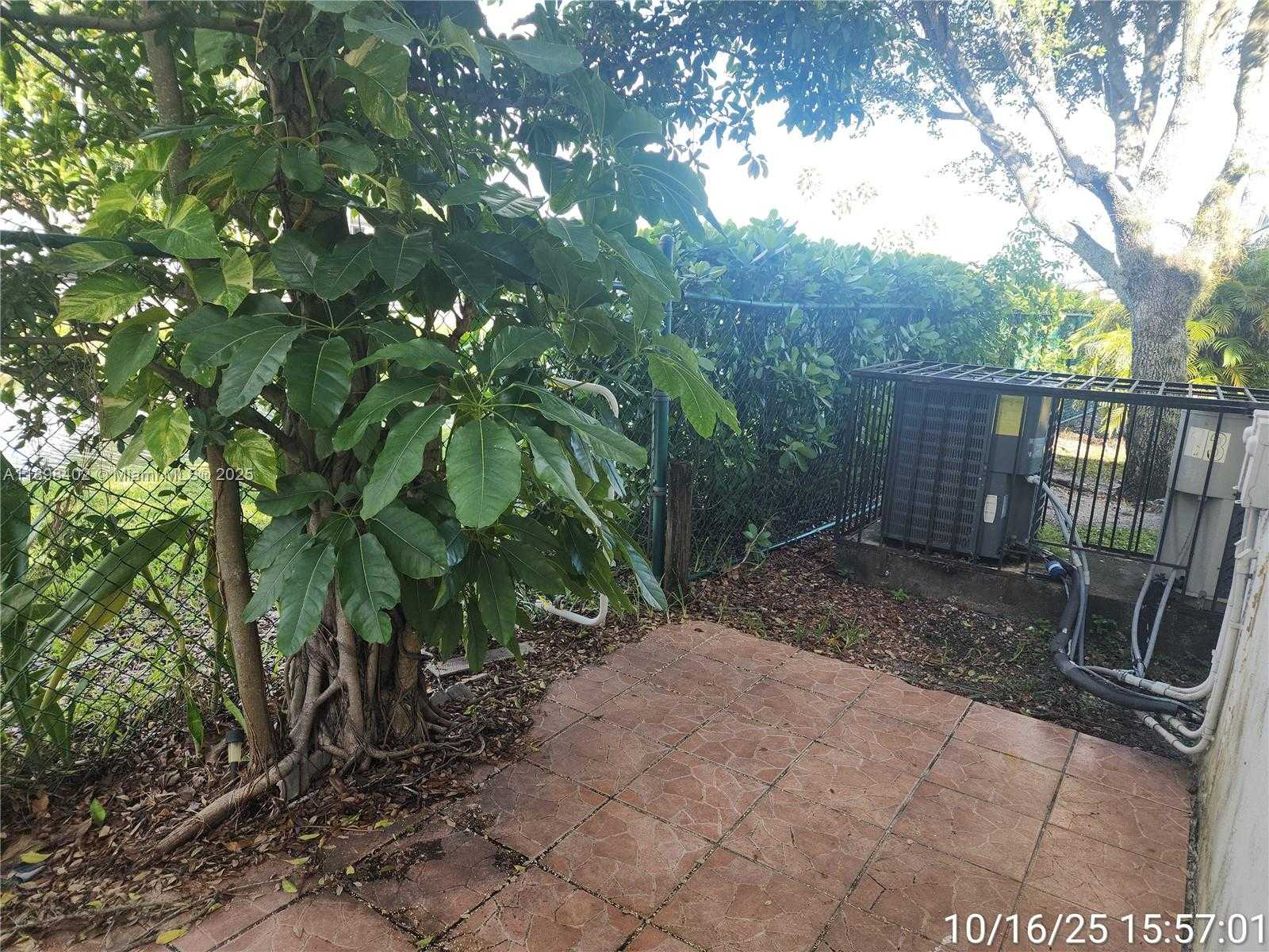 Small Image of 5775 NORTH WEST 109TH AVE #13, Doral Number 15