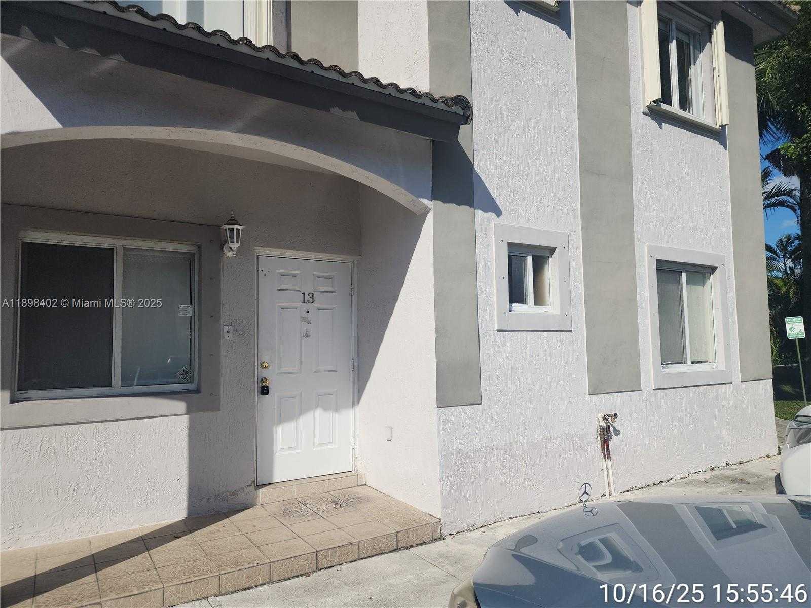 Small Image of 5775 NORTH WEST 109TH AVE #13, Doral Number 2