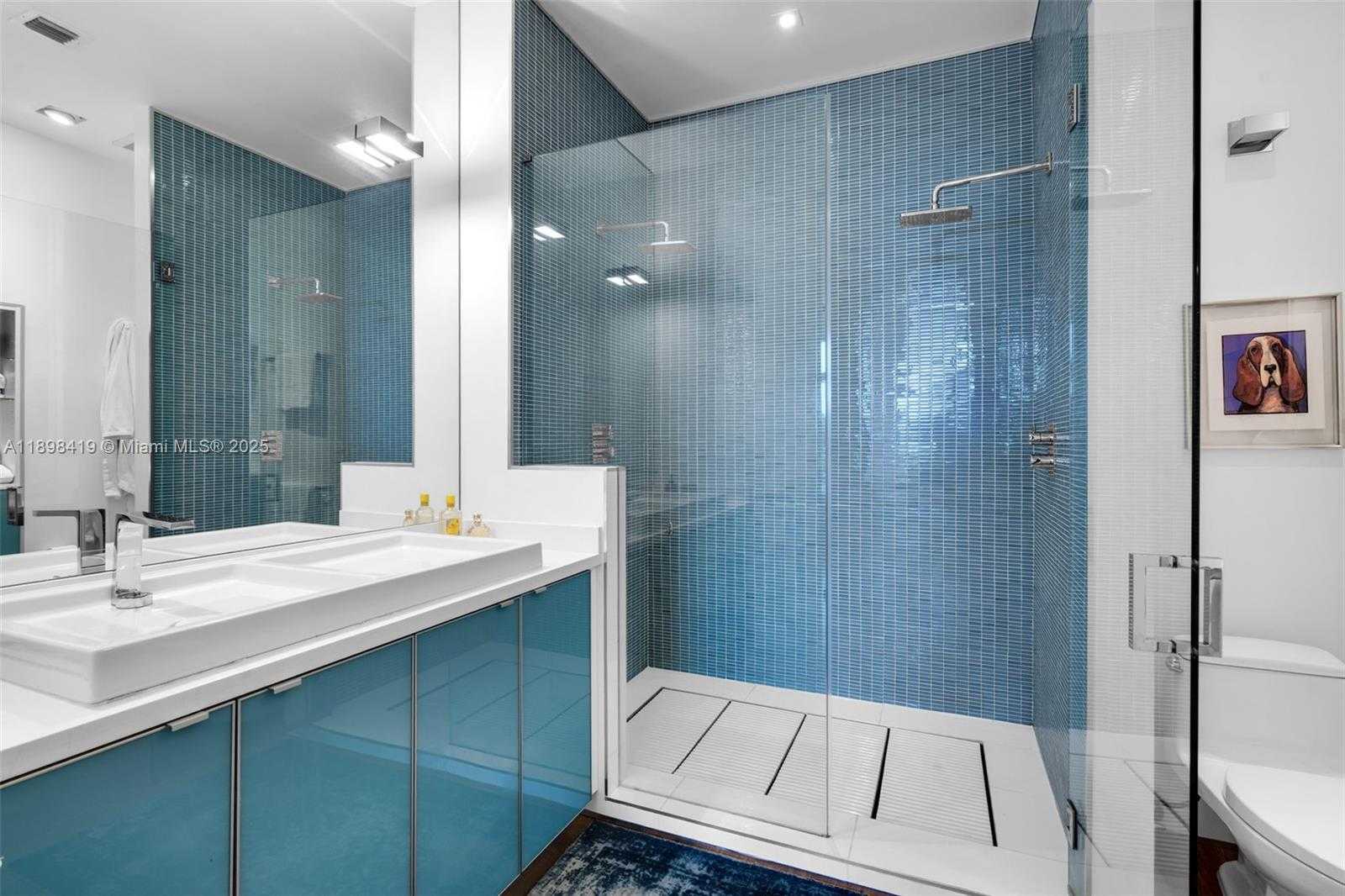 Small Image of 2001 MERIDIAN AVE #404, Miami Beach Number 18