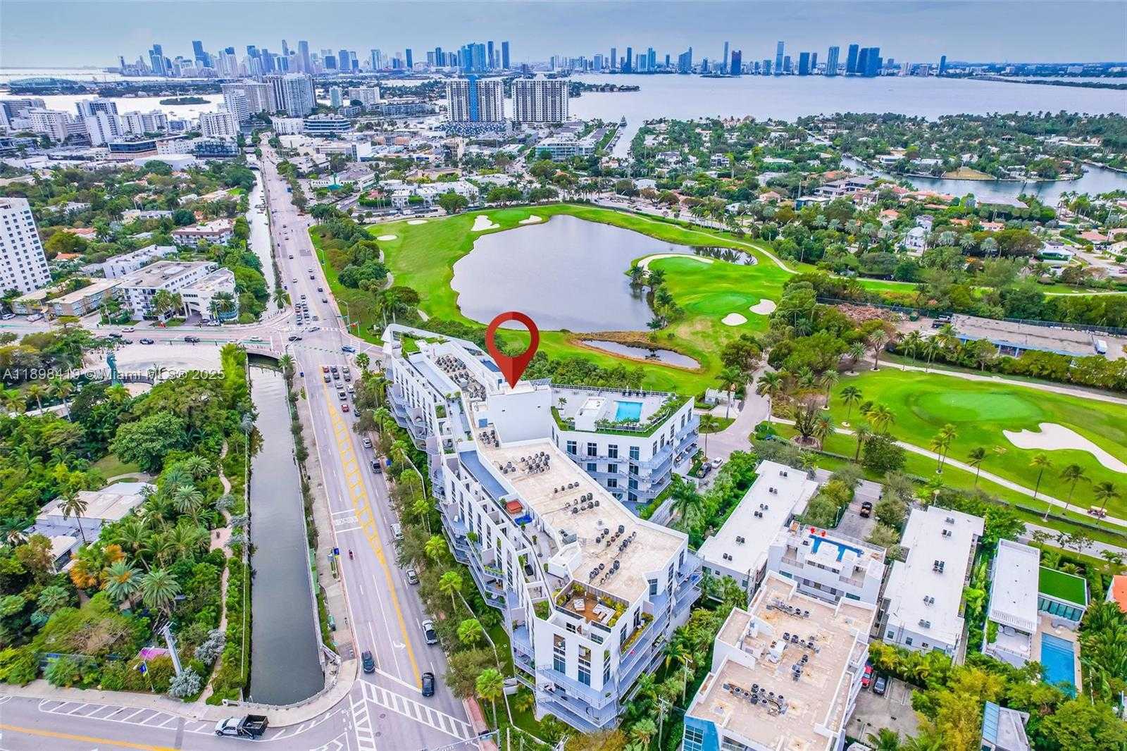 Small Image of 2001 MERIDIAN AVE #404, Miami Beach Number 28