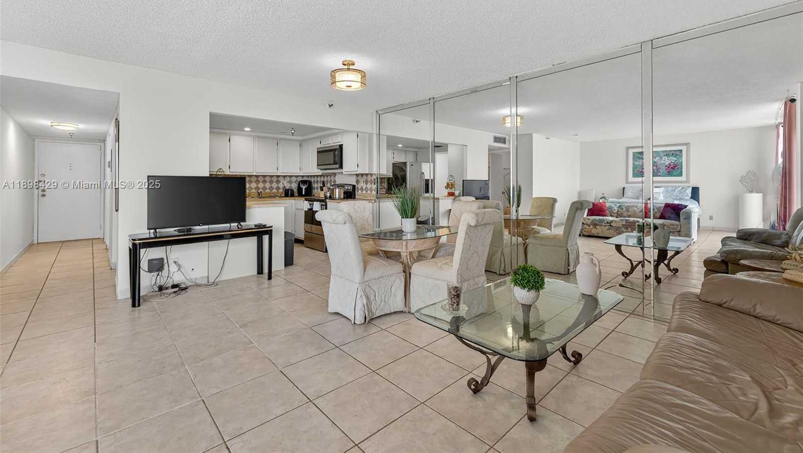 Small Image of 290 174TH ST #1415, Sunny Isles Beach Number 13
