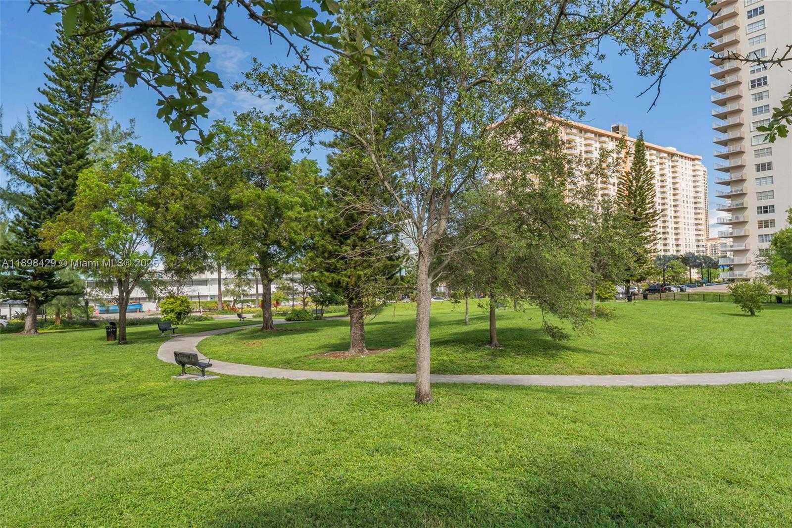 Small Image of 290 174TH ST #1415, Sunny Isles Beach Number 30